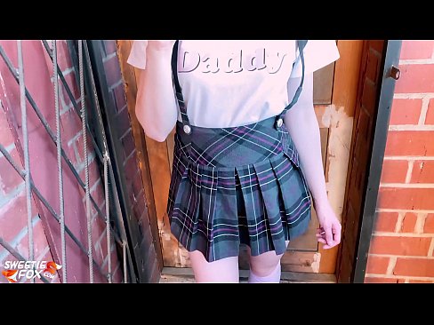 ❤️ Schoolgirl nyedot kontol rumiyin lan jancok tinimbang kelas. ❤️ Seks kualitas ing jv.special-grasser.ru ☑