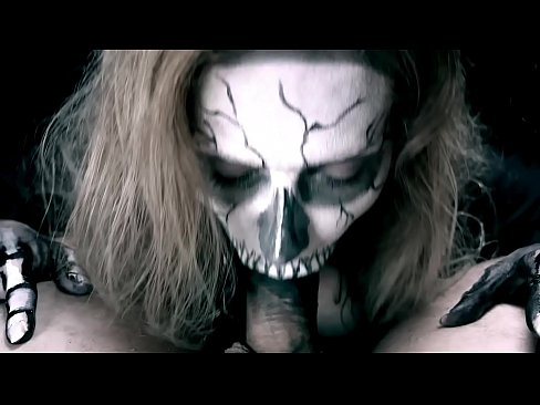 ❤️ Demon girl ngisep pitik jago karo dheweke ireng tutuk lan ngulu cum. ❤️ Seks kualitas ing jv.special-grasser.ru ☑